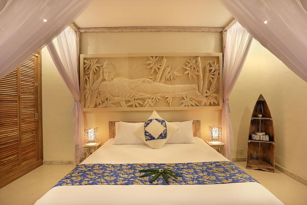 Villa Bukit Nusa Lembongan Exterior photo